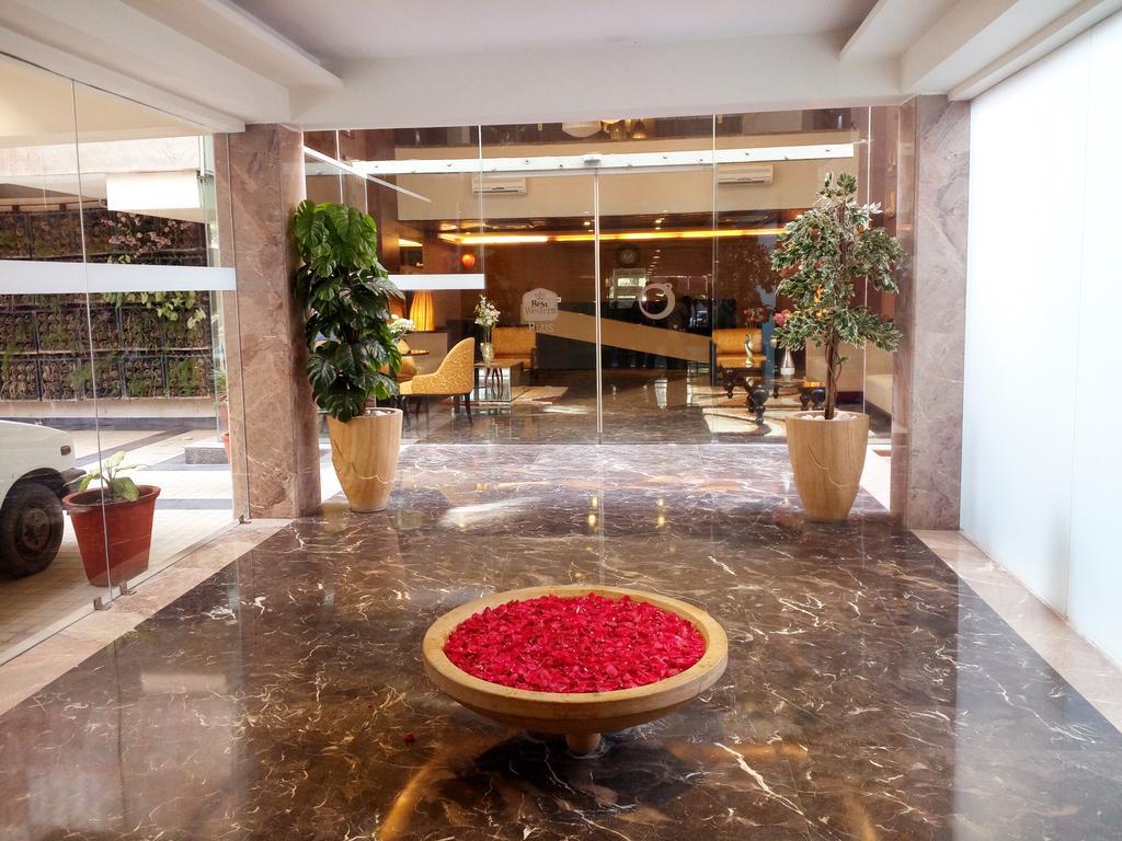 Best Western Plus O2 Indore Extérieur photo