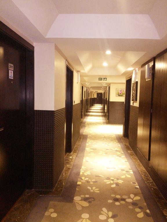 Best Western Plus O2 Indore Extérieur photo