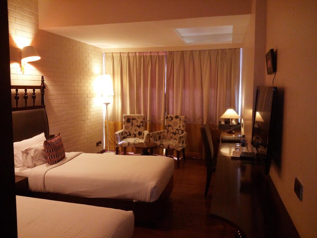 Best Western Plus O2 Indore Extérieur photo