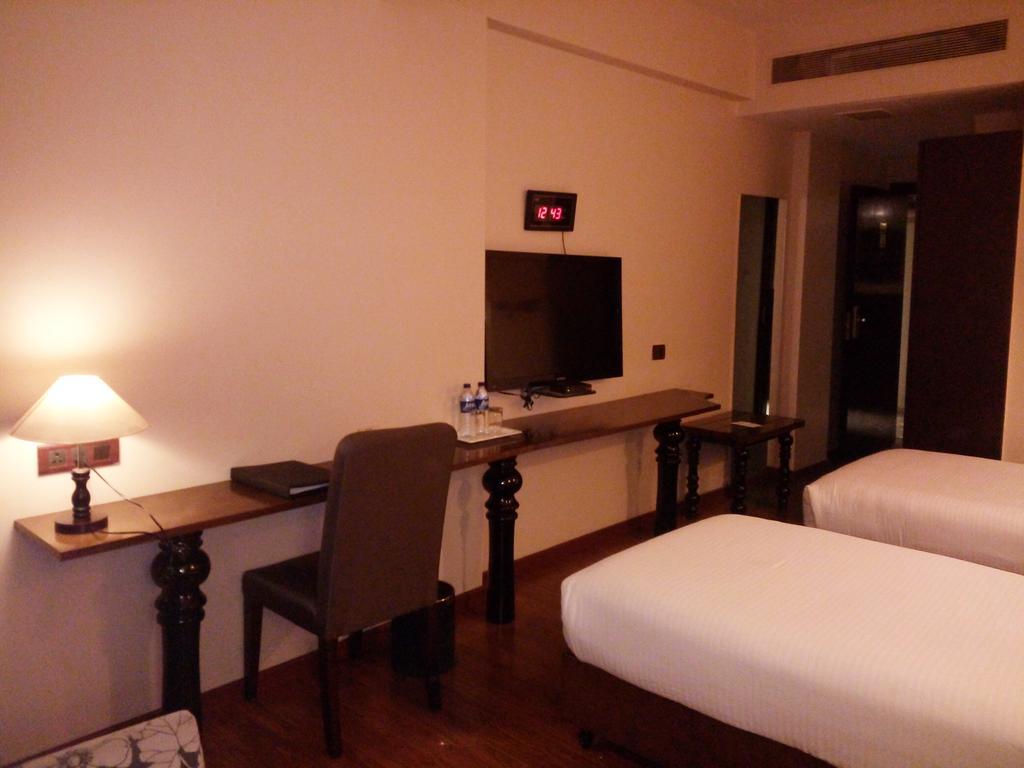 Best Western Plus O2 Indore Extérieur photo