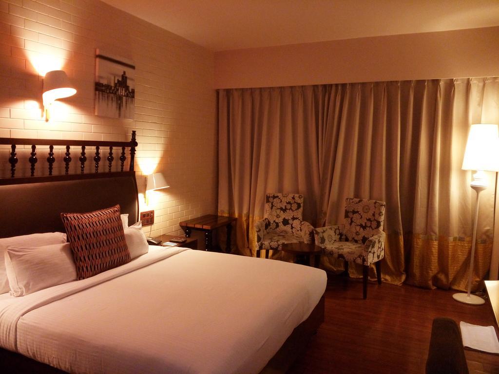 Best Western Plus O2 Indore Extérieur photo
