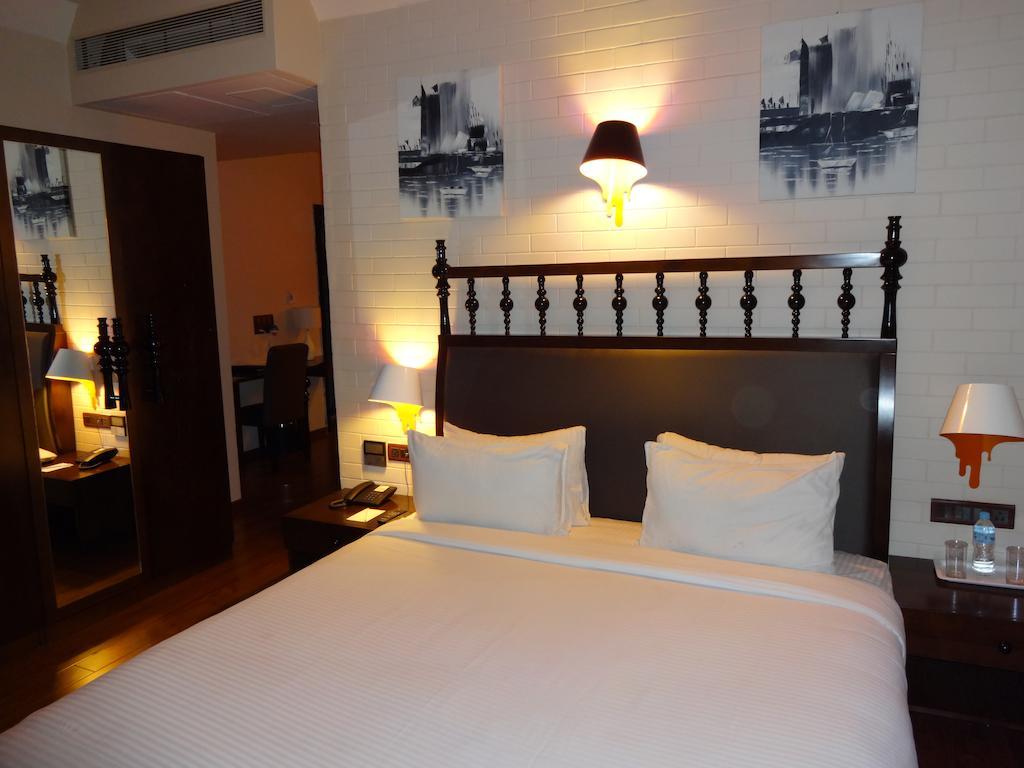 Best Western Plus O2 Indore Extérieur photo